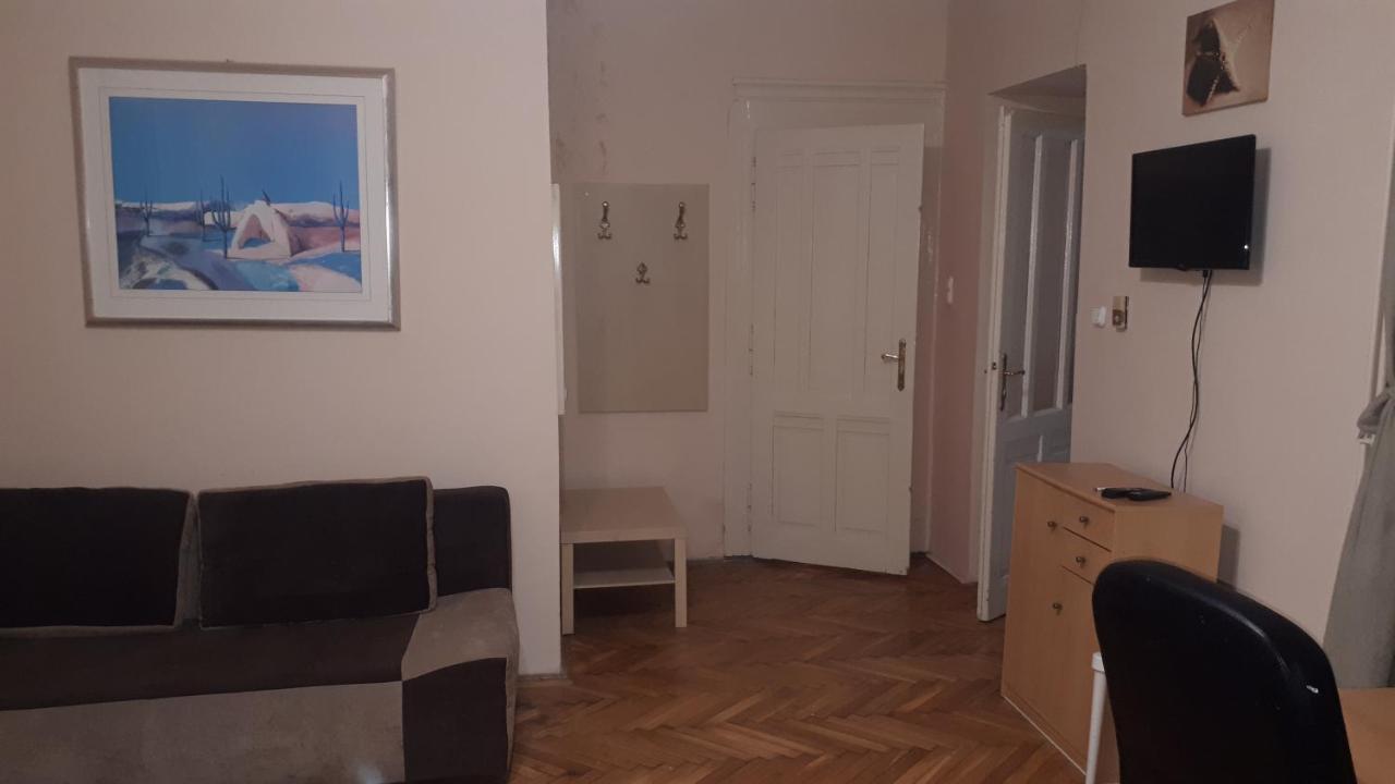 Garibaldi Apartman Budapest Exterior photo