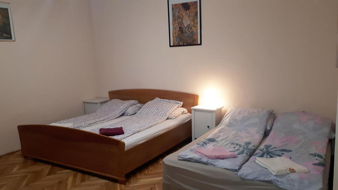 Garibaldi Apartman Budapest Exterior photo