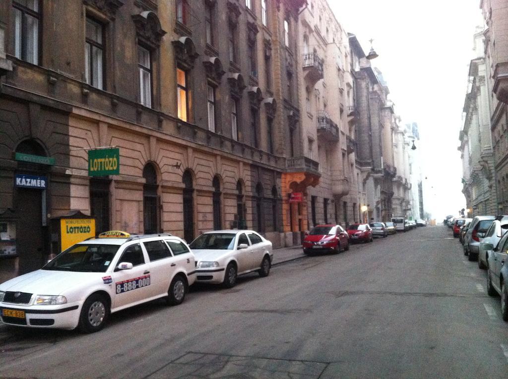 Garibaldi Apartman Budapest Exterior photo